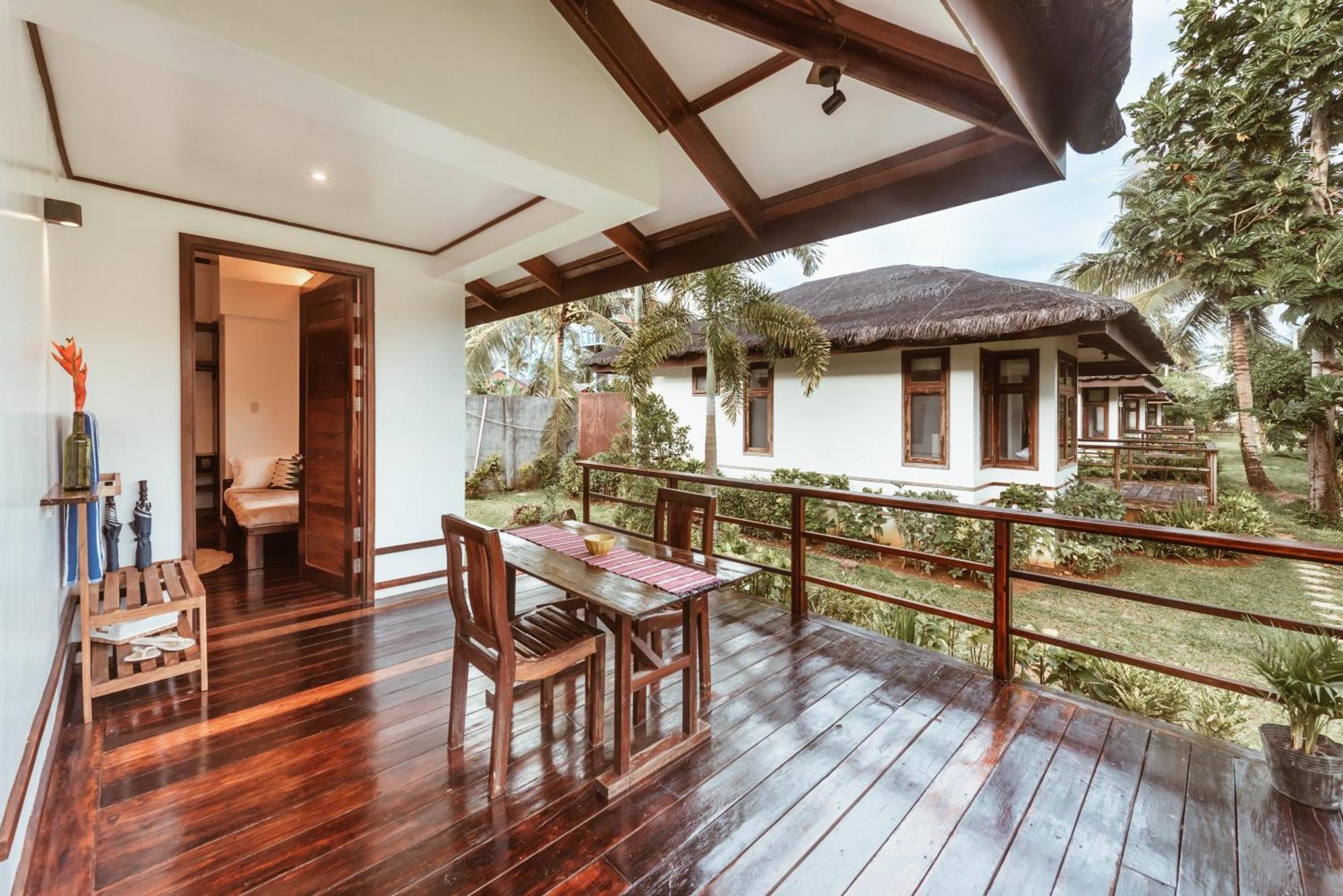 Alon Cloud9 Beach Front Catangnan 外观 照片